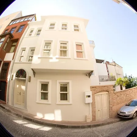 Ersari Bed and Breakfast